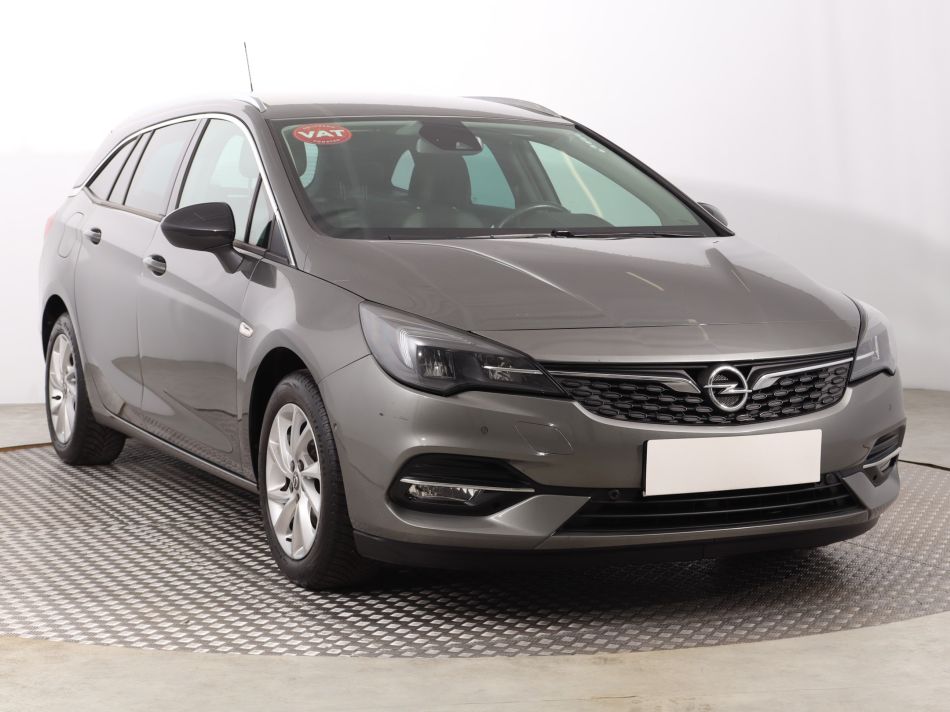 Opel Astra - 2021