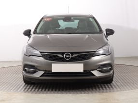 Opel Astra - 2021