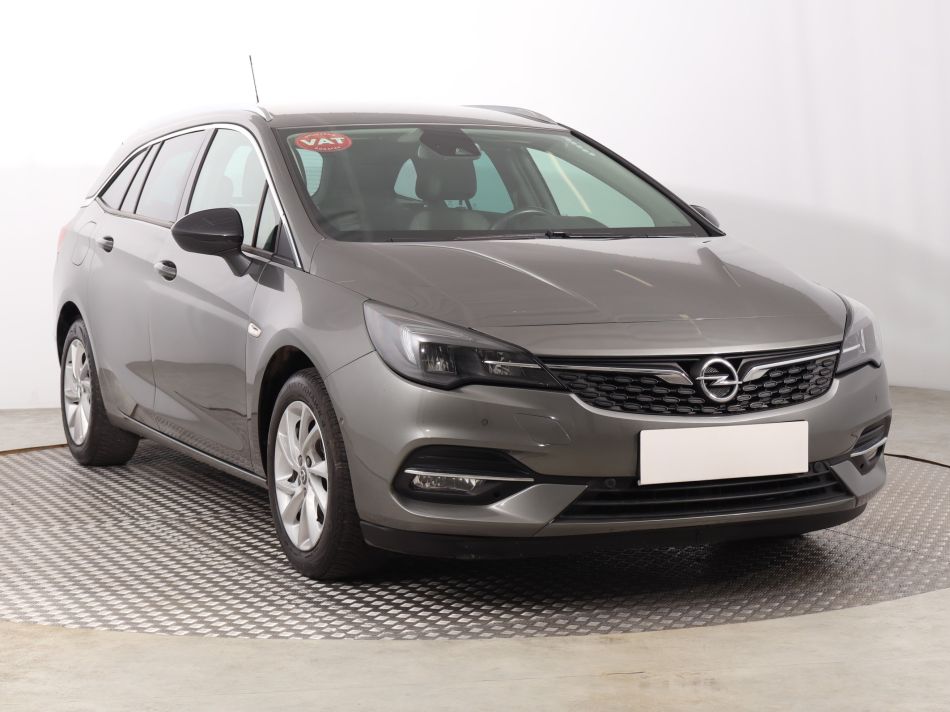 Opel Astra - 2021