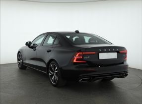 Volvo S60 - 2021