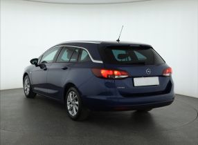 Opel Astra - 2020