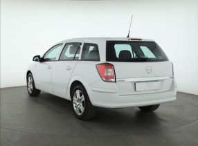 Opel Astra - 2010