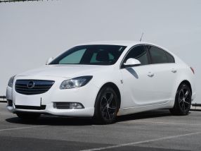 Opel Insignia - 2010