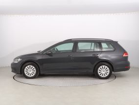 Volkswagen Golf - 2020
