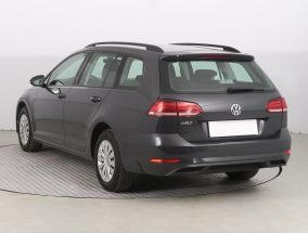 Volkswagen Golf - 2020