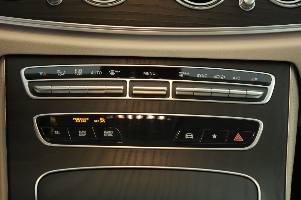 Mercedes-Benz E