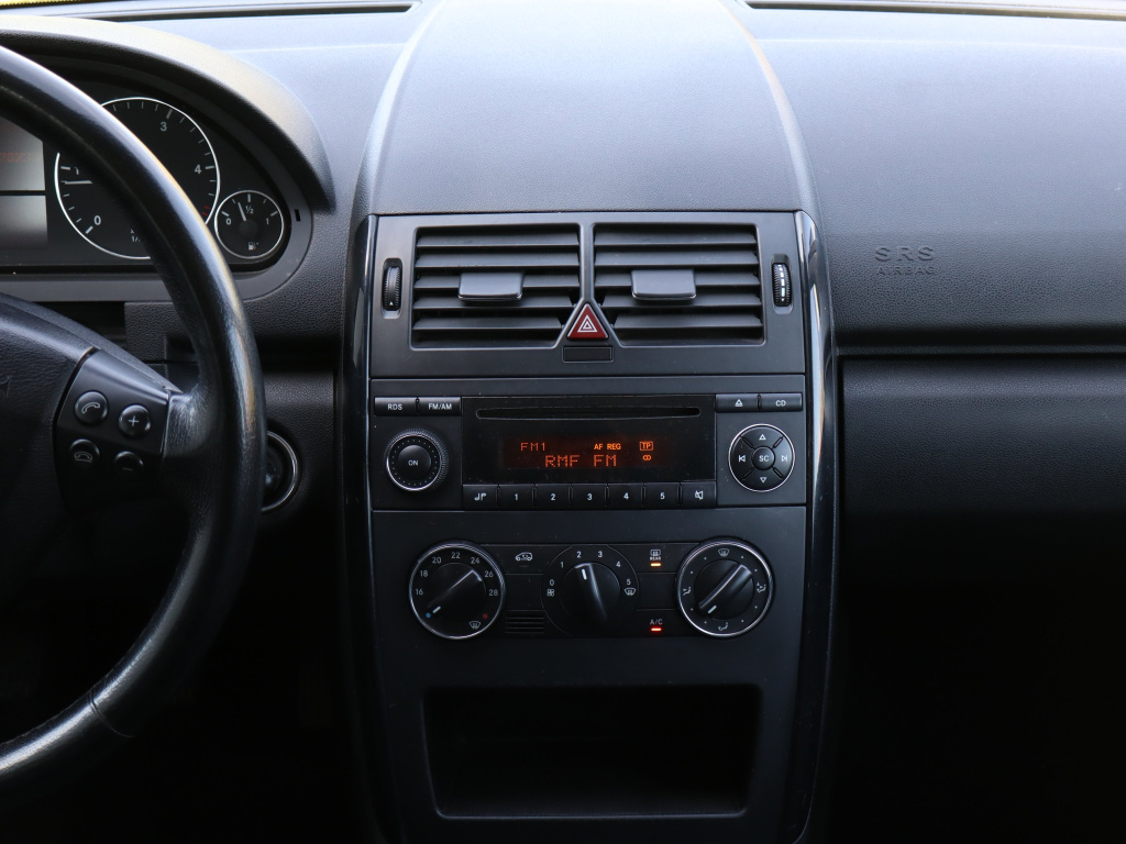 Mercedes-Benz A