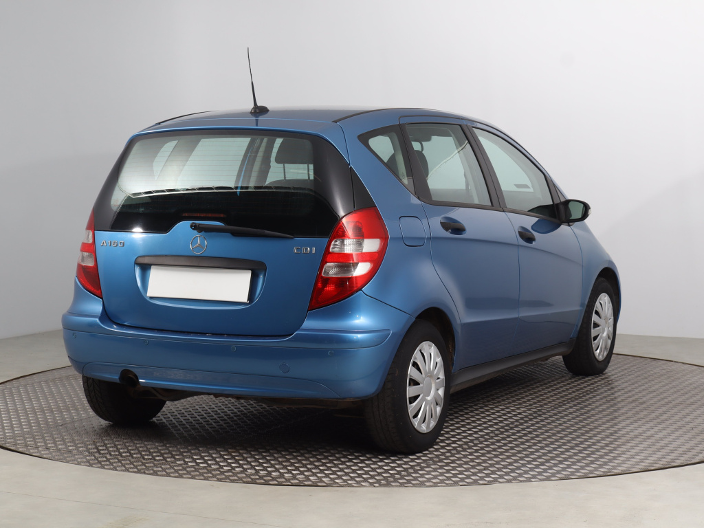 Mercedes-Benz A