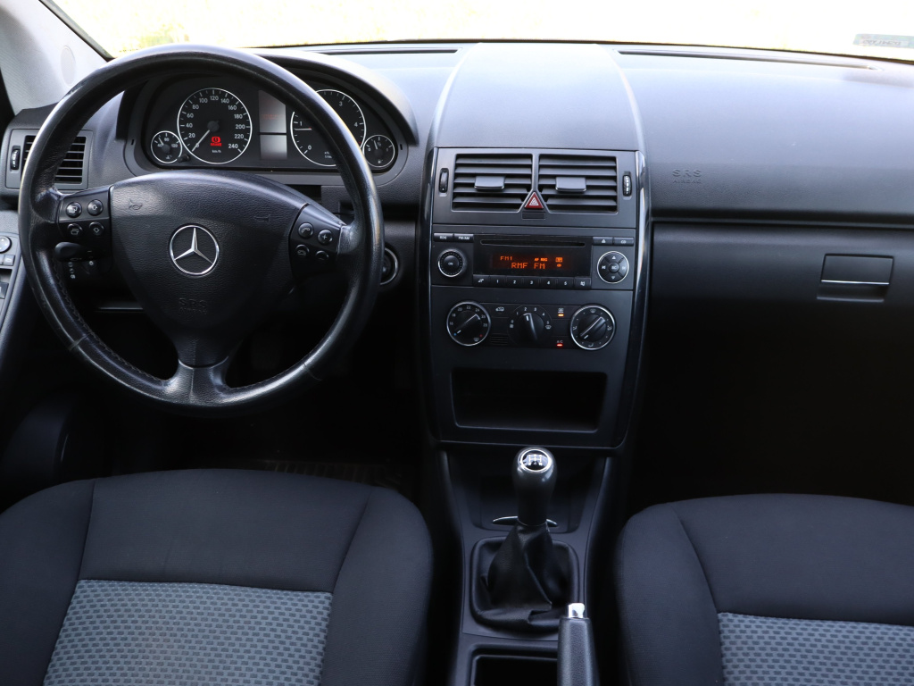 Mercedes-Benz A