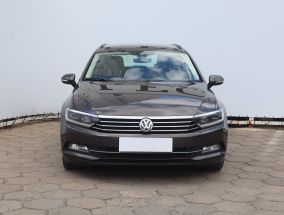 Volkswagen Passat - 2016