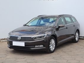 Volkswagen Passat - 2016