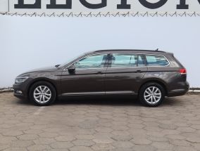 Volkswagen Passat - 2016
