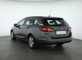 Opel Astra - 2018