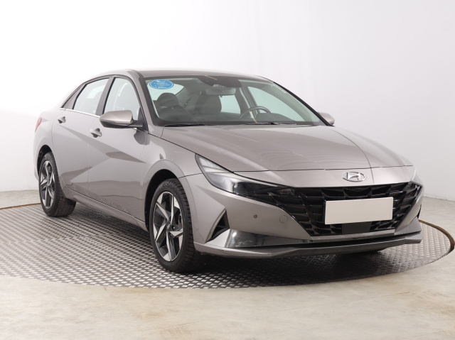 Hyundai Elantra 2021