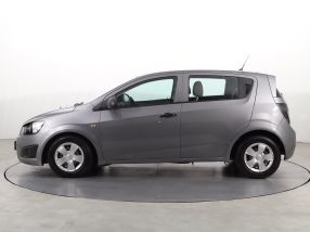 Chevrolet Aveo - 2011
