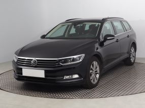 Volkswagen Passat - 2016