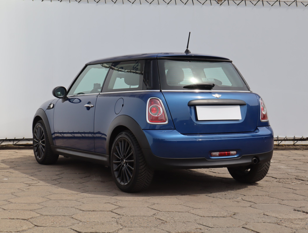 MINI 3-door