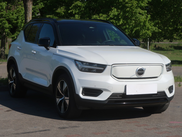 Volvo XC40 2022