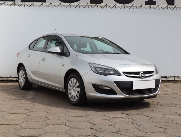 Opel Astra 2016
