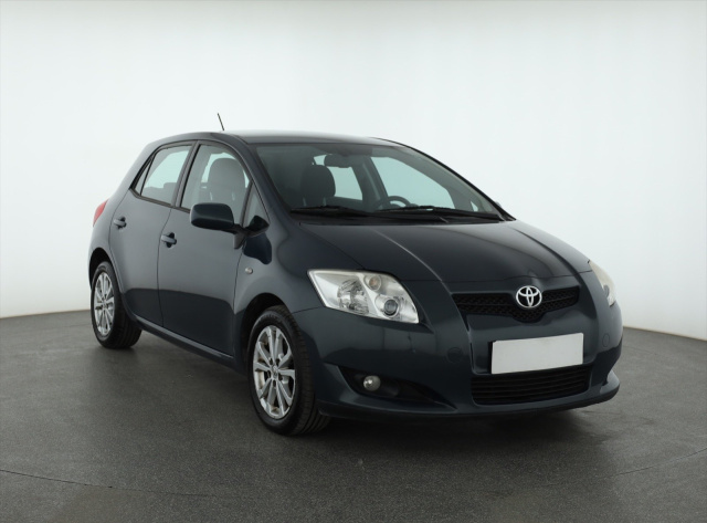 Toyota Auris, 2008