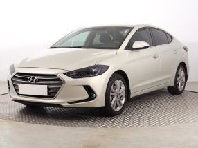 Hyundai Elantra - 2016