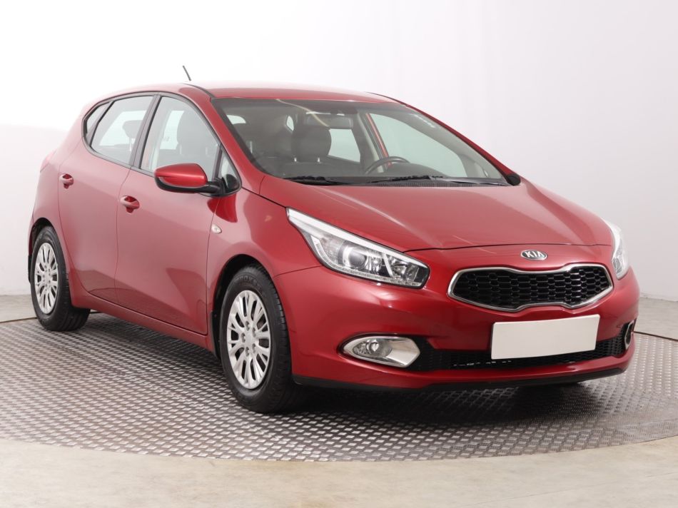 Kia Ceed - 2013