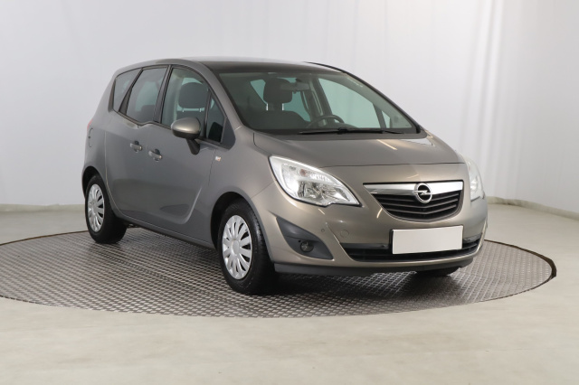 Opel Meriva 2011