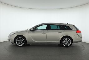 Opel Insignia - 2010