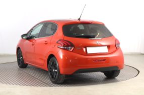 Peugeot 208 - 2015