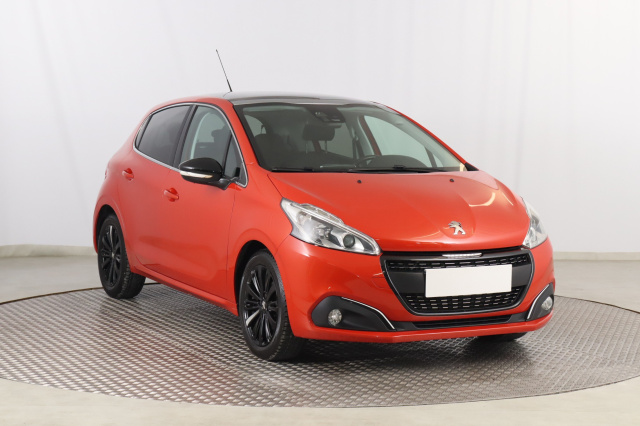 Peugeot 208 2015