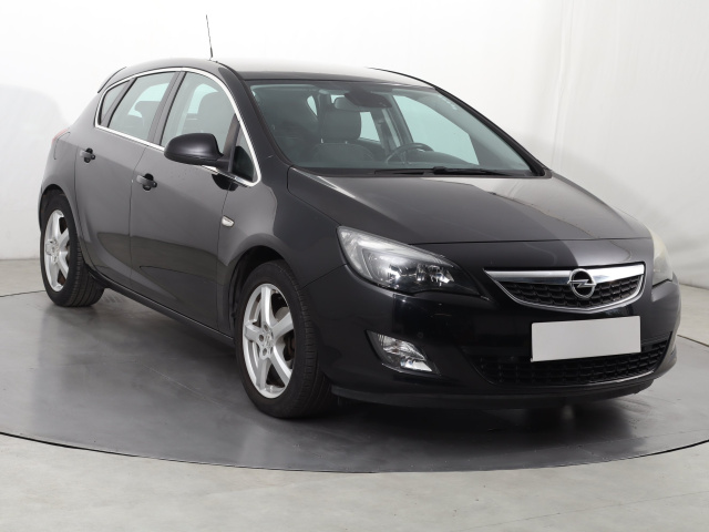 Opel Astra 2010