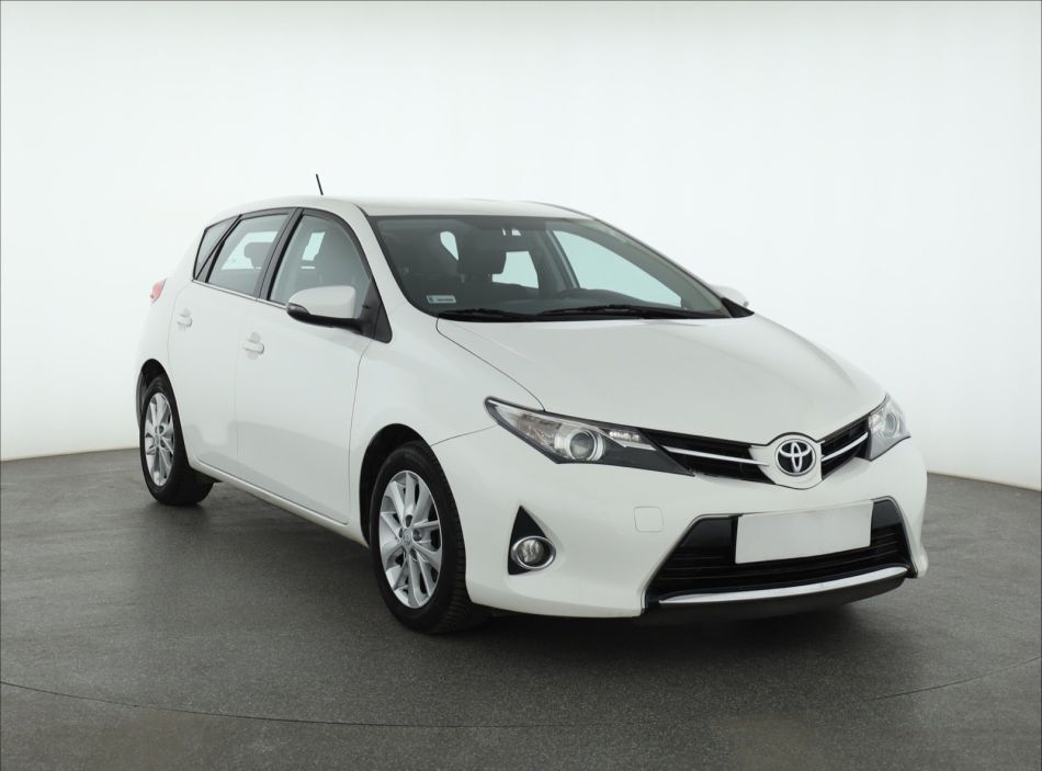 Toyota Auris - 2014