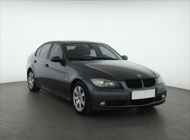 BMW 3 2005