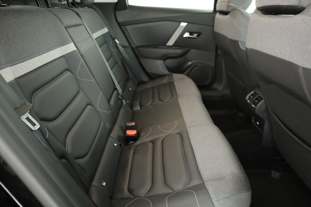 Citroen C4 X