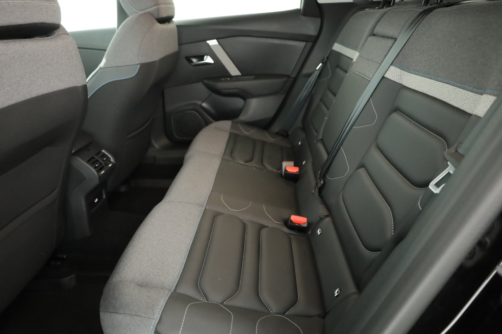 Citroen C4 X