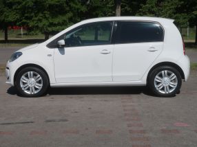 Volkswagen Up! - 2015