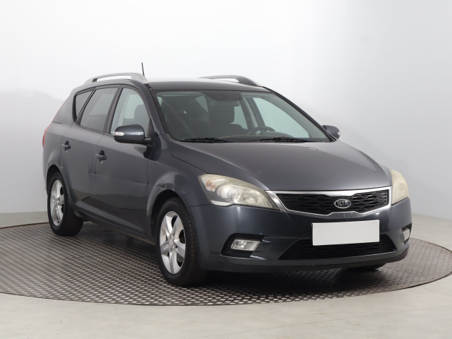Kia Ceed, 2011