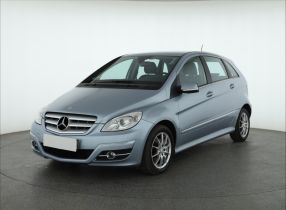 Mercedes-Benz B - 2010