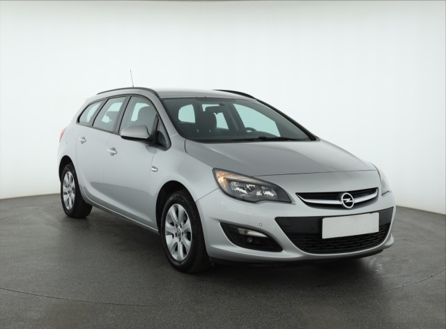 Opel Astra 2015