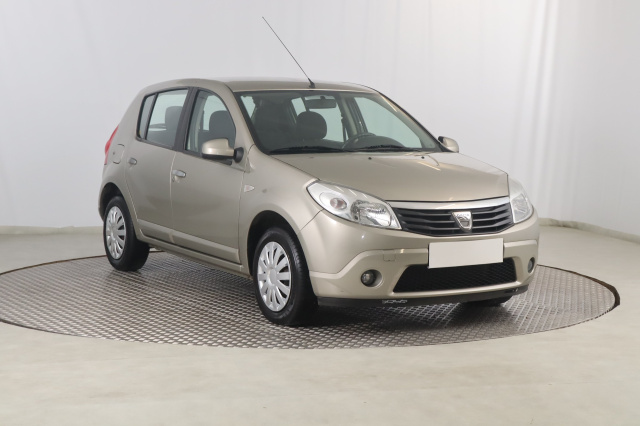 Dacia Sandero 2009
