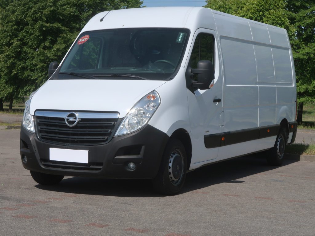 Opel Movano