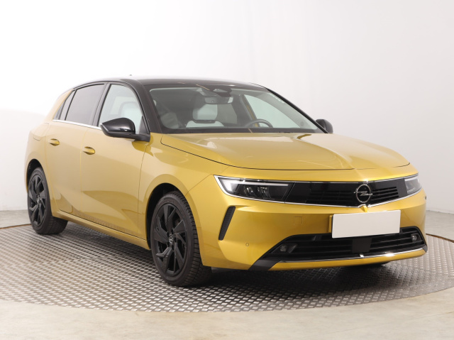 Opel Astra 2023