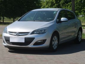 Opel Astra - 2015