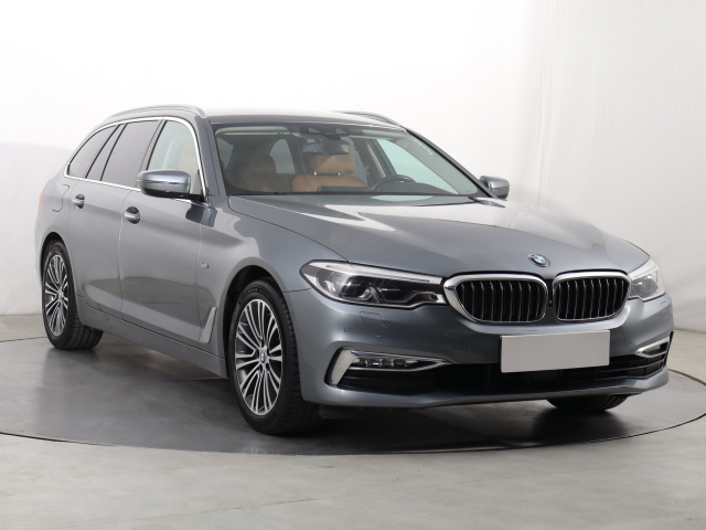 BMW 5 2017