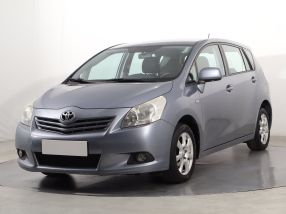 Toyota Verso - 2010