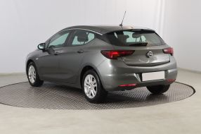 Opel Astra - 2017