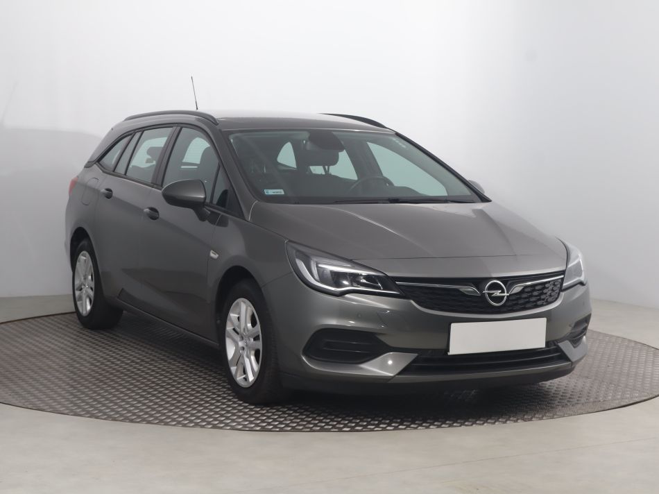 Opel Astra - 2020