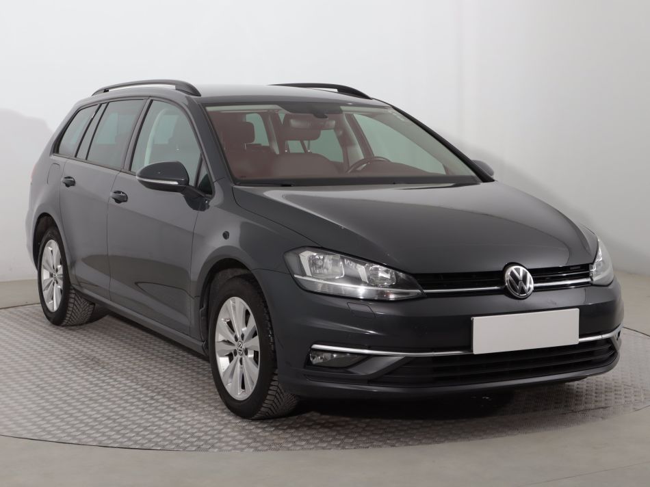 Volkswagen Golf - 2019