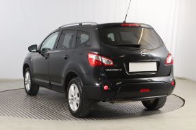 Nissan Qashqai+2 - 2012