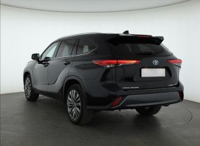 Toyota Highlander - 2021